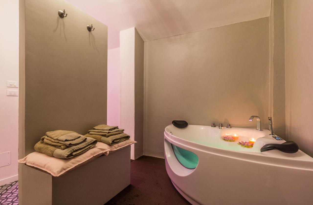 Dimora Di Charme San Carlo 12 By Wonderful Italy Apartment Bologna Ngoại thất bức ảnh